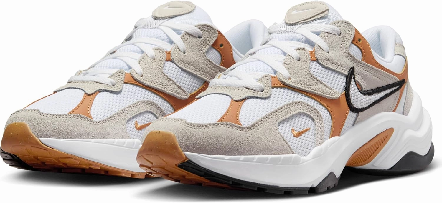 Nike Women's Sportswear Sneaker