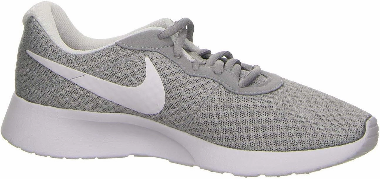 Nike Women's Tanjun Running Shoes