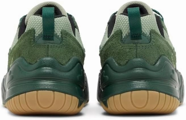 Nike Women's W Tech Hera Sneaker