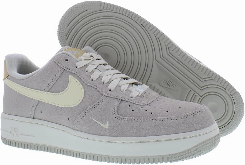 Nike womens Air Force 1 Low '07