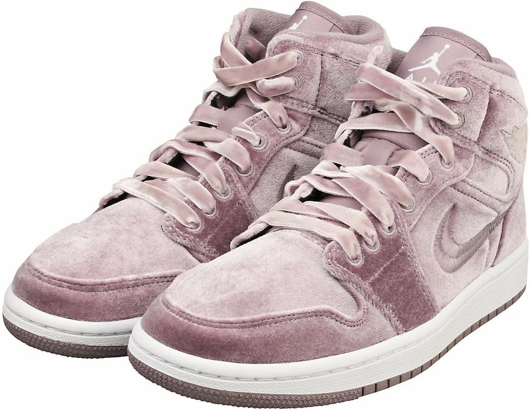 Nike womens Fashion Trainers