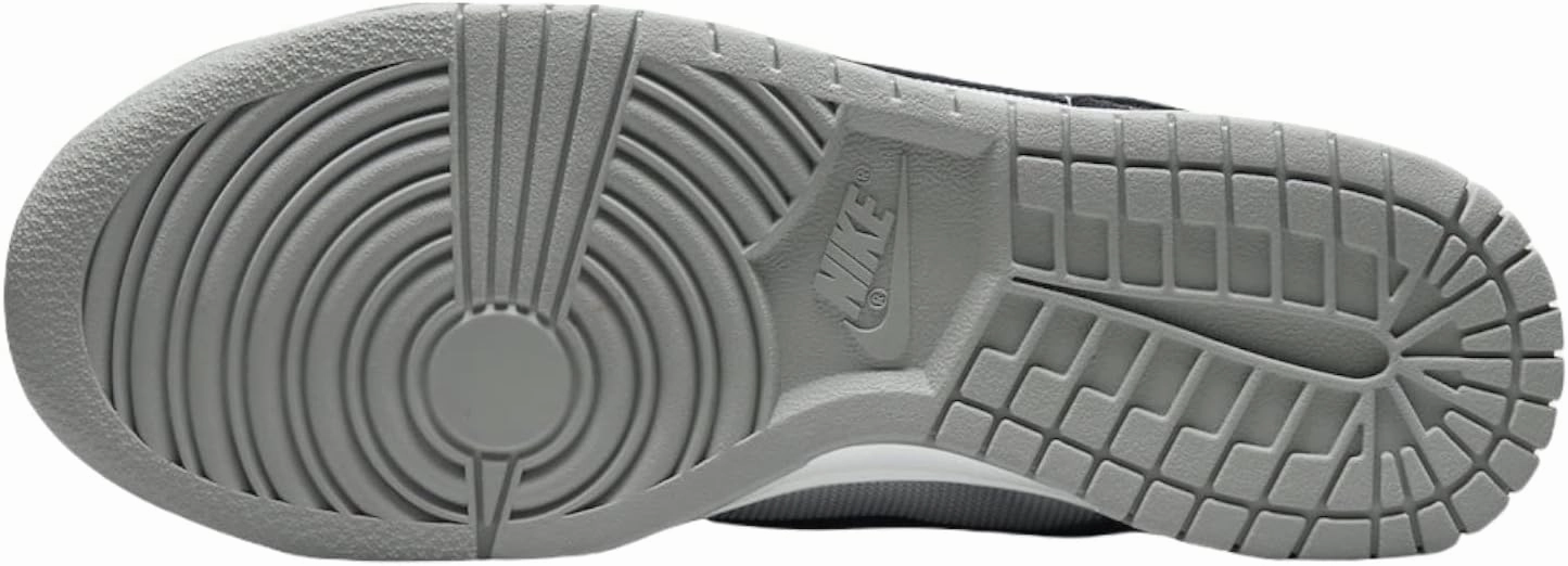 Nike womens Modern
