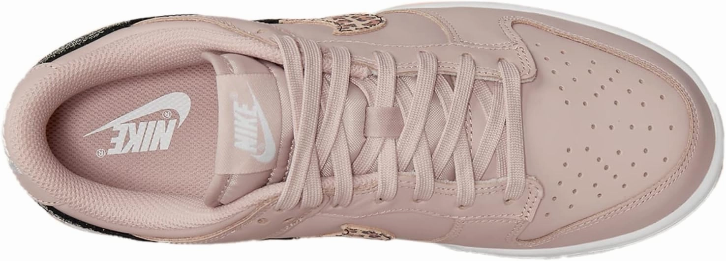 Nike womens Modern