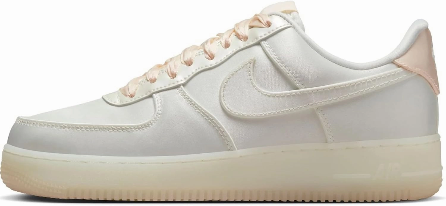 Nike Womens WMNS Air Force 1 '07 Lv8 WMNS AIR Force 1 '07 LV8