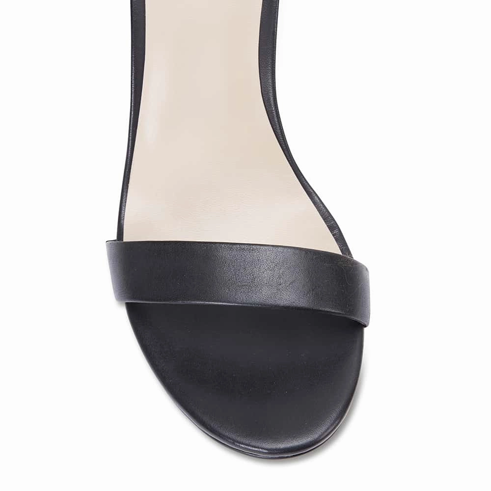 Odyssey Heel in Black Leather