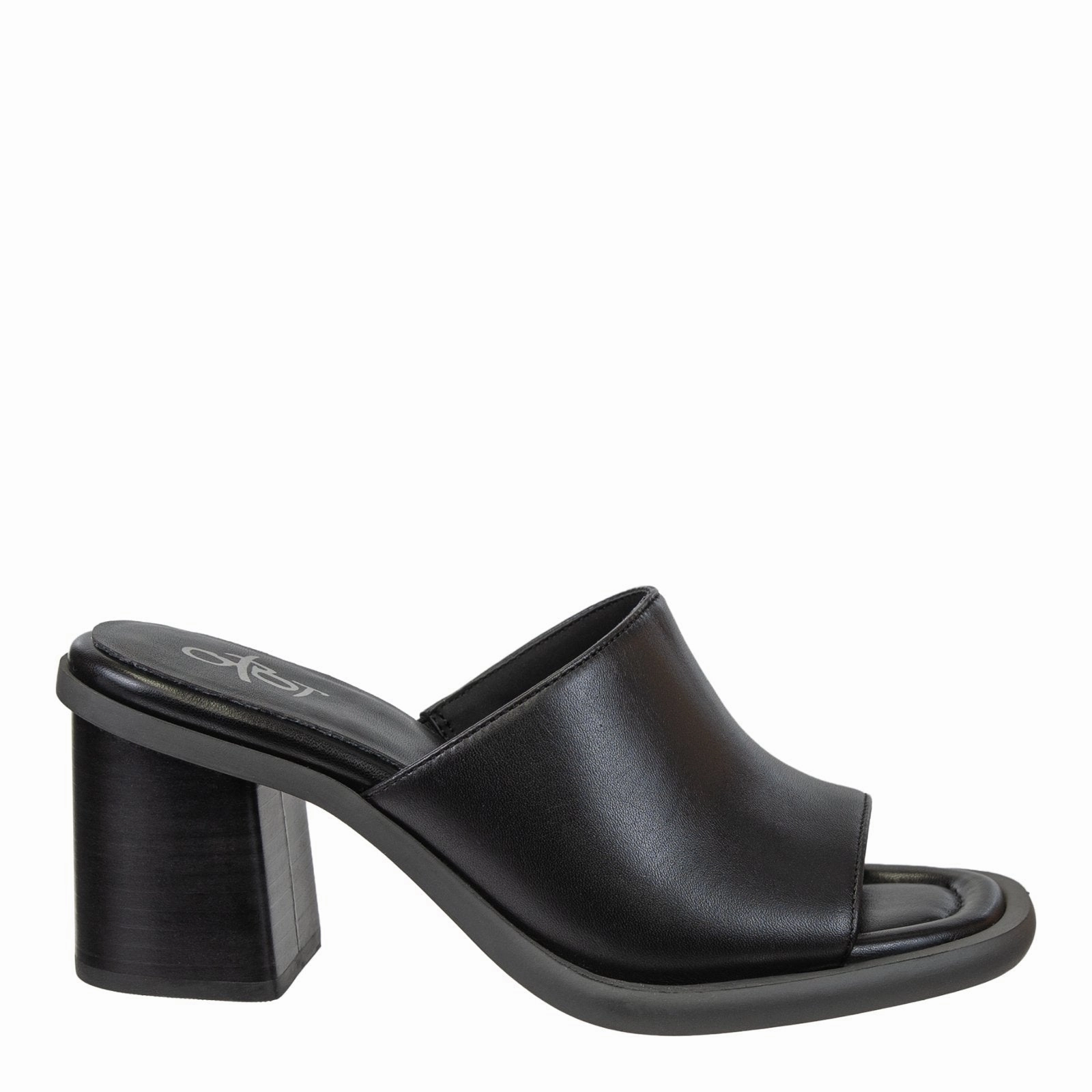 OTBT: BRAVURA in BLACK Heeled Sandals