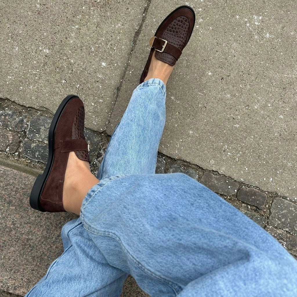 PEACE - DARK BROWN (COFFEE BEAN)