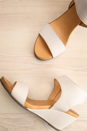 Quainton White | Wedge Sandals