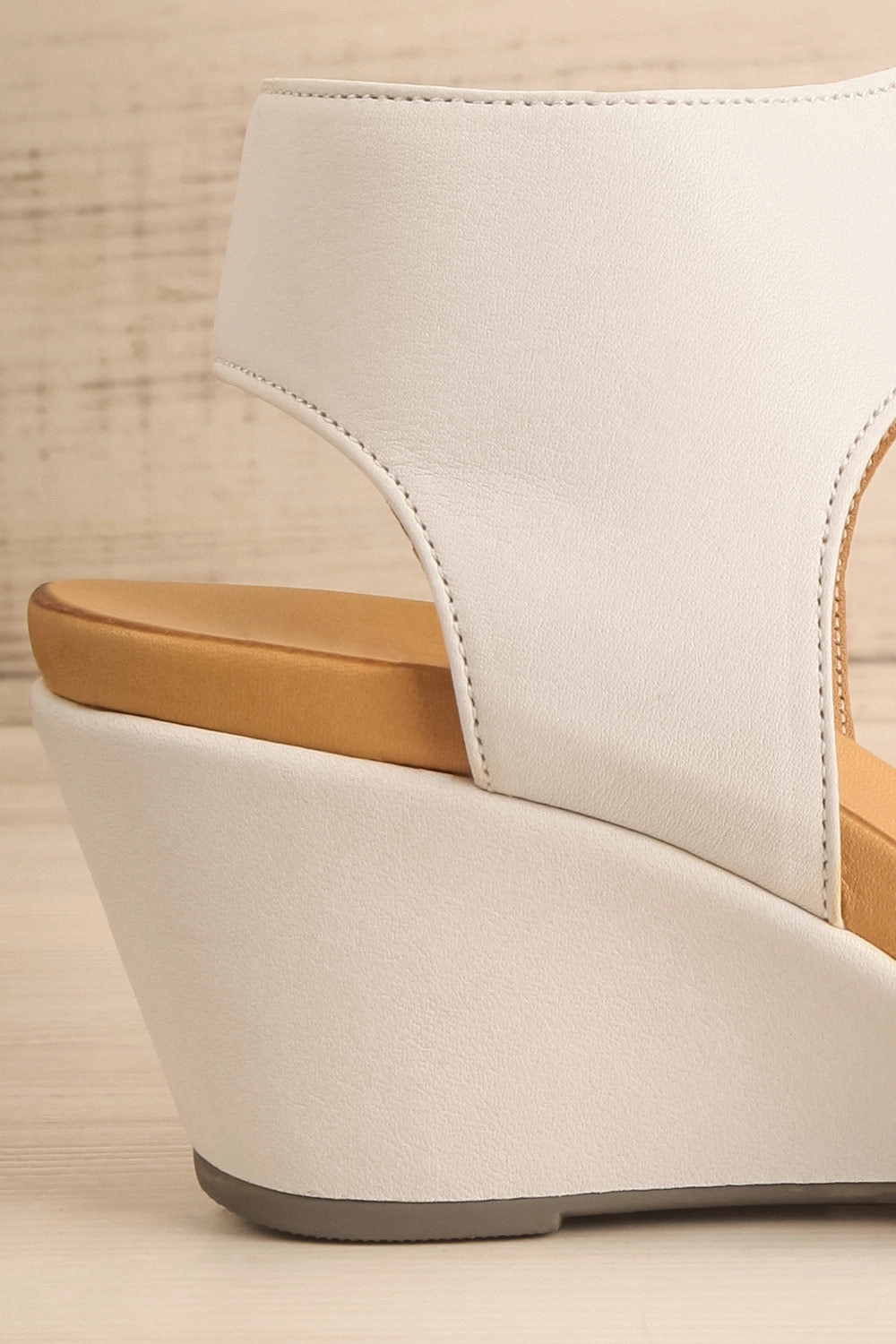 Quainton White | Wedge Sandals