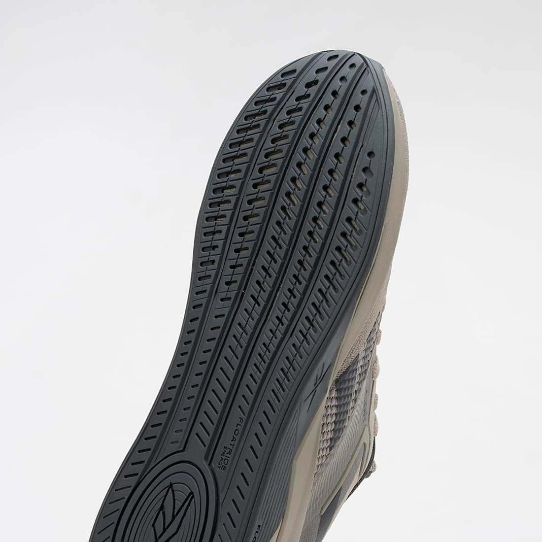 Reebok Men's Sneaker