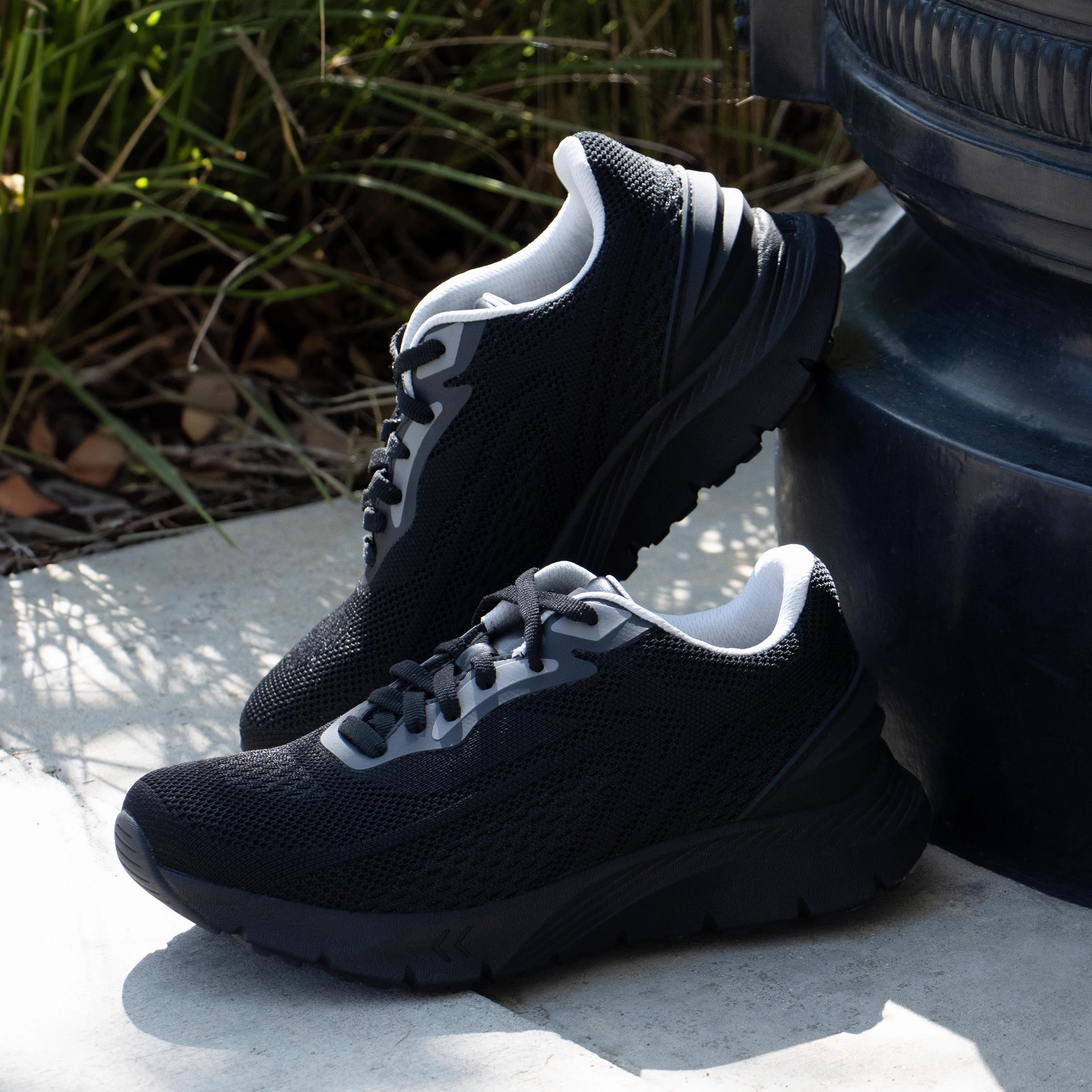 Rize Onyx Shoe