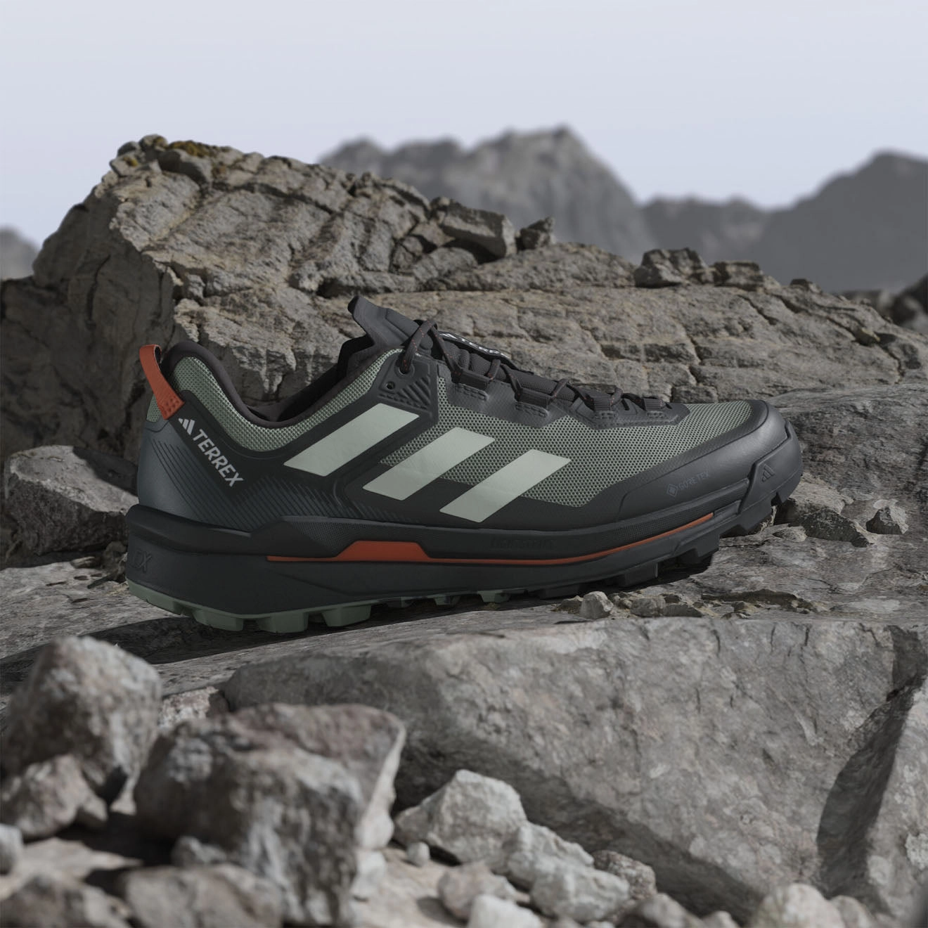Shoes Adidas Terrex Men Adidas Terrex  Hiking boots Skychaser Tech Black / Green / Orange