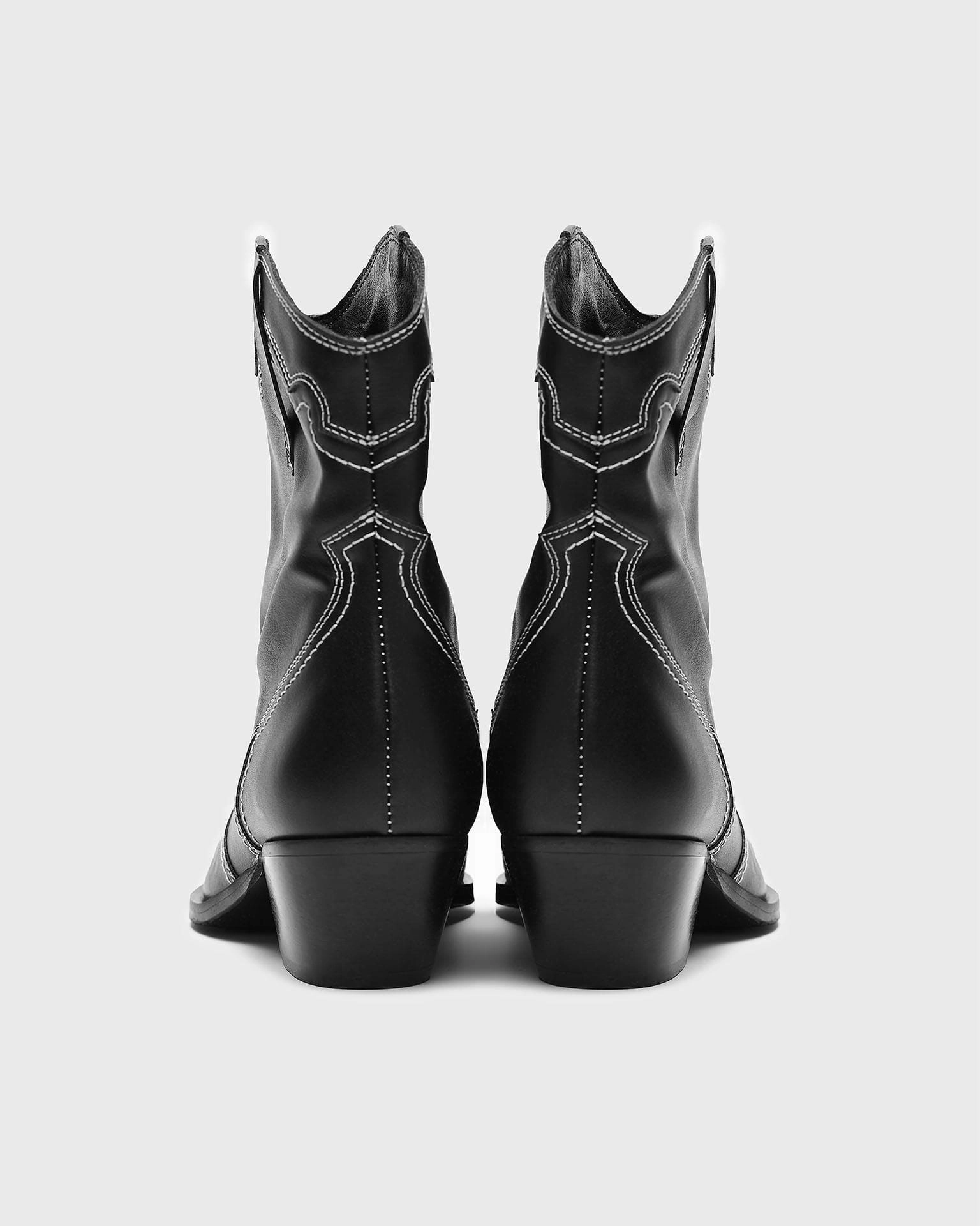 Stitchy Women's Corn Leather Vegan Cowboy Boots | Black