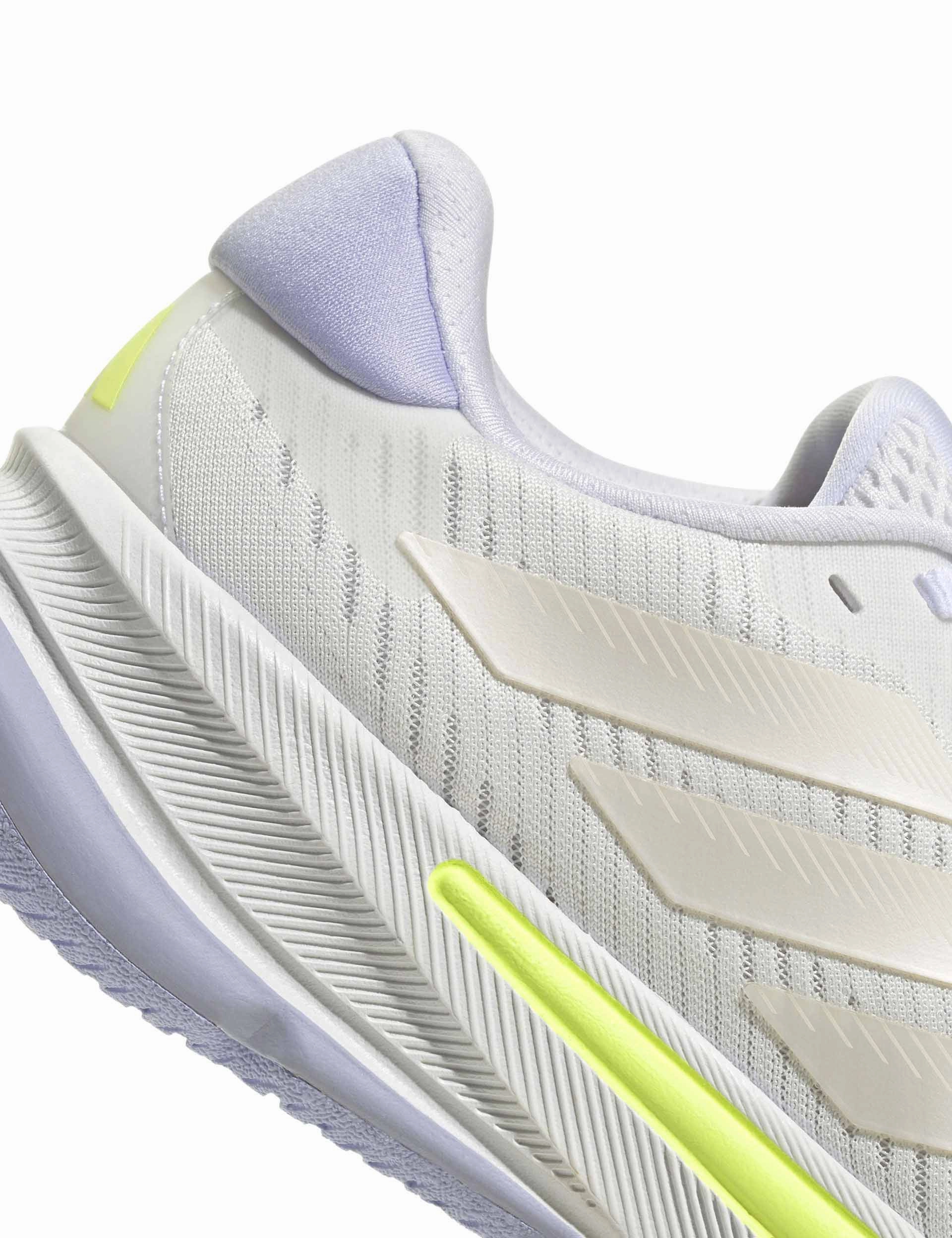 Supernova Ease Shoes - Cloud White/Zero Metalic/Violet Tone