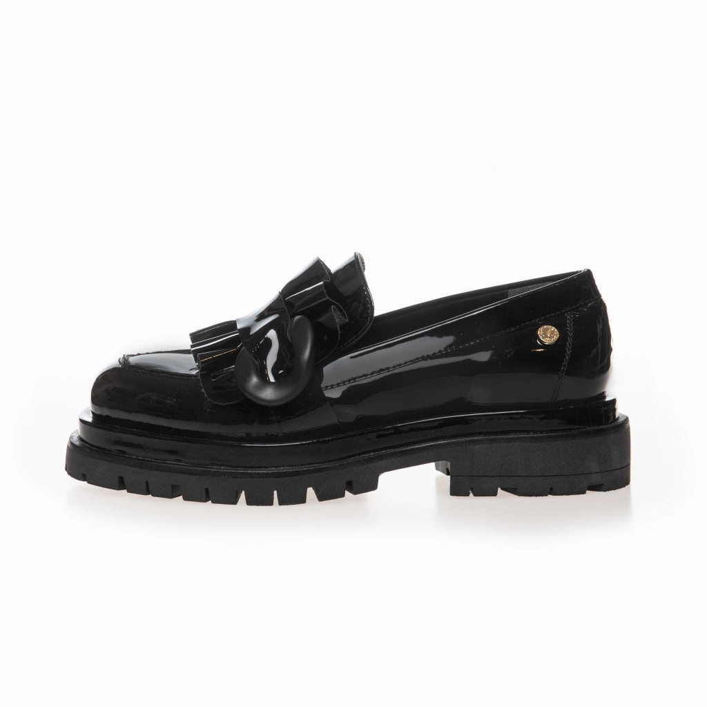 THE FAME SHOE - Black patent