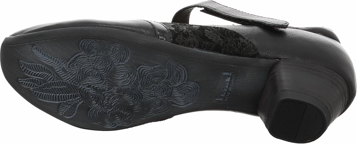 Think! Women's Unconventional Ankle Boot