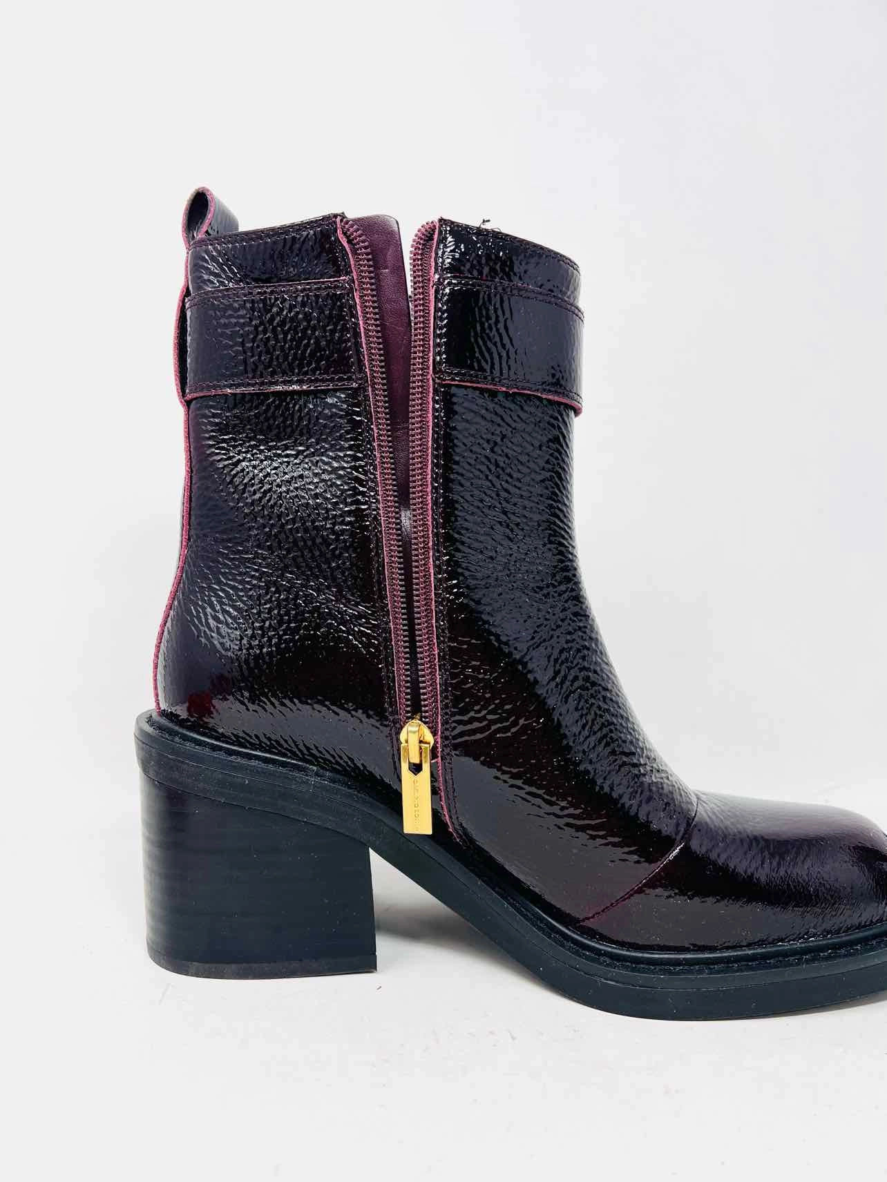 Vince Camuto Size 8 Oxblood/Gold Buckle(s) Patent Leather Shoes Boots