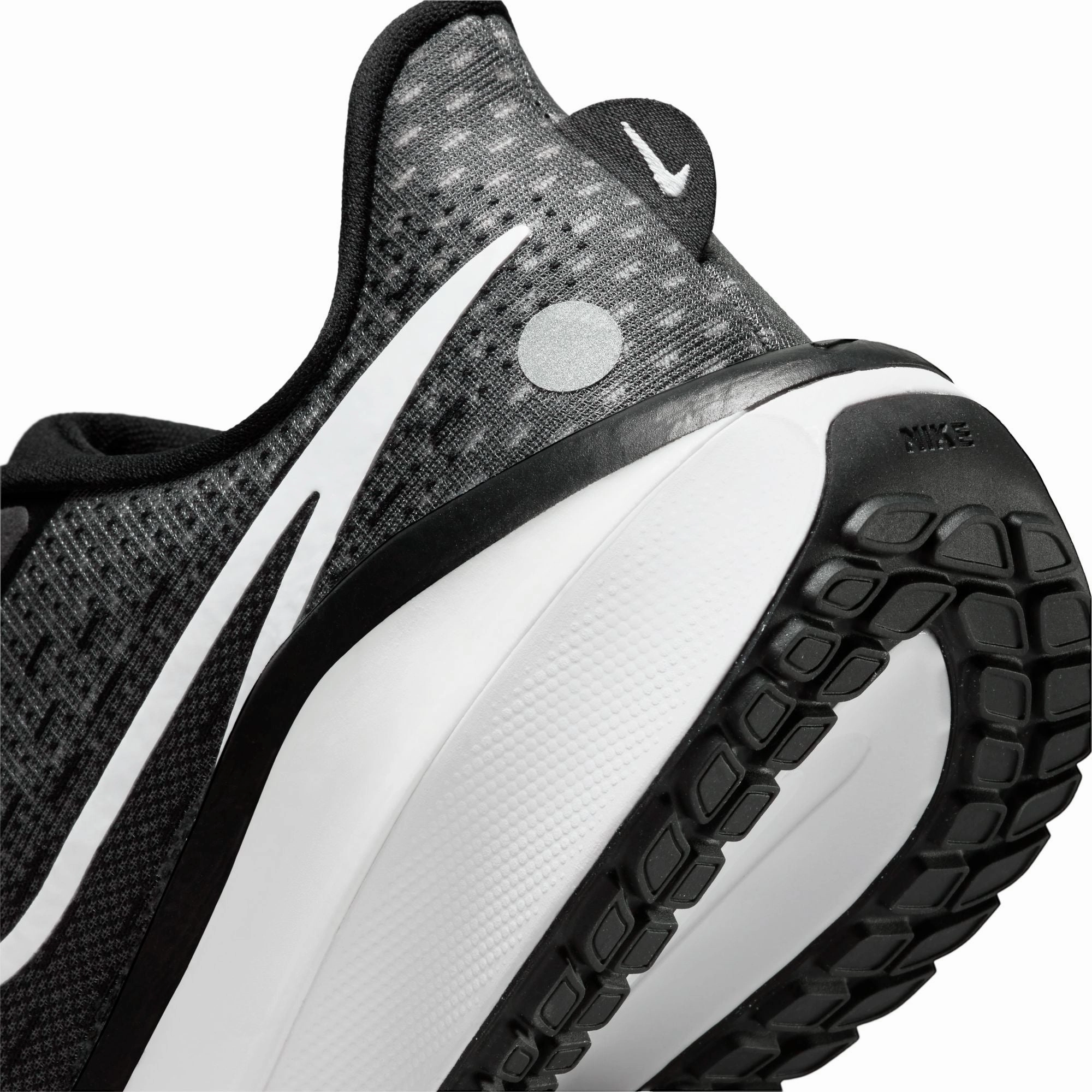 Vomero 17 - Women's