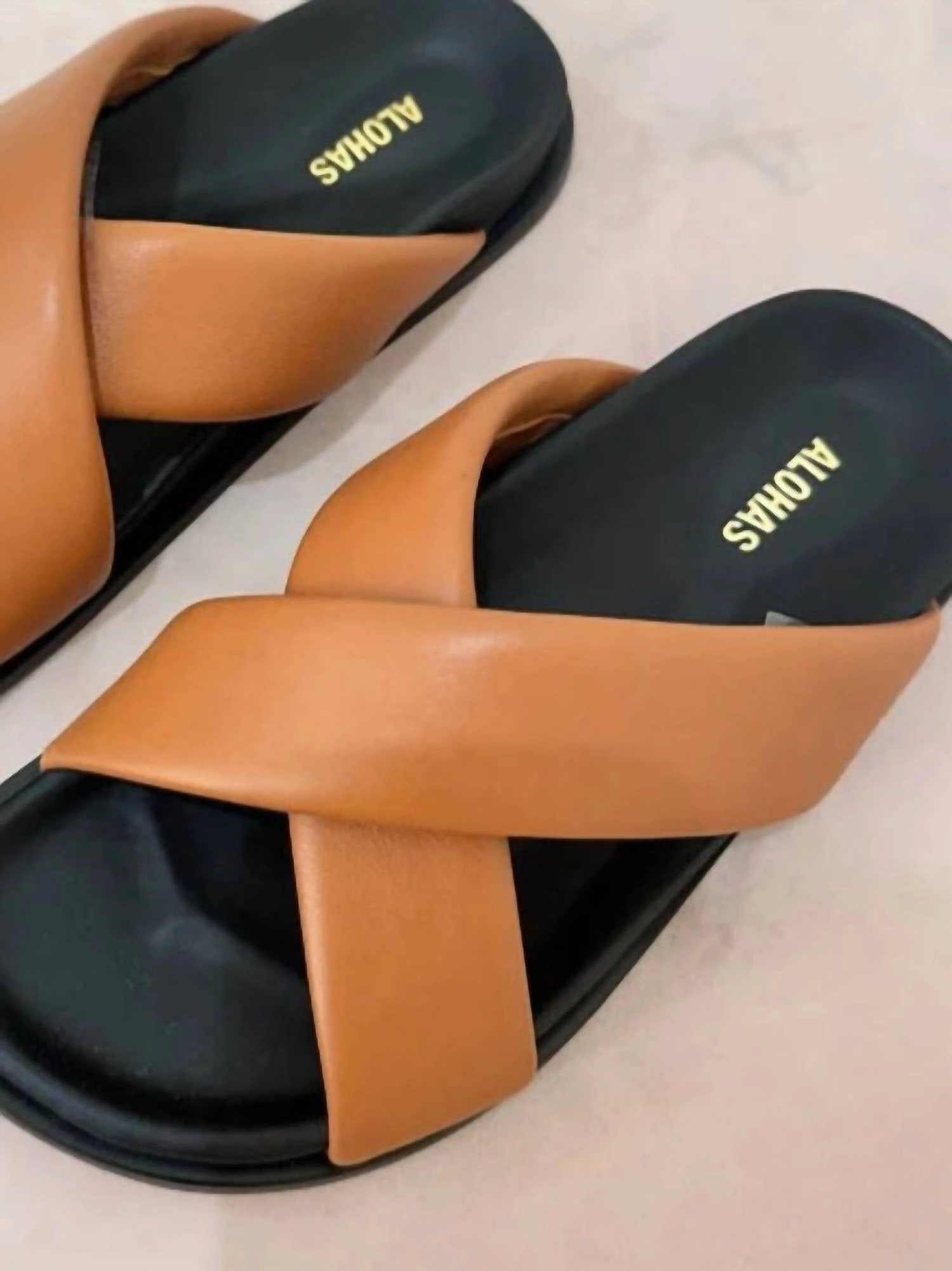 Women's Calima Leather Sandals In Camel