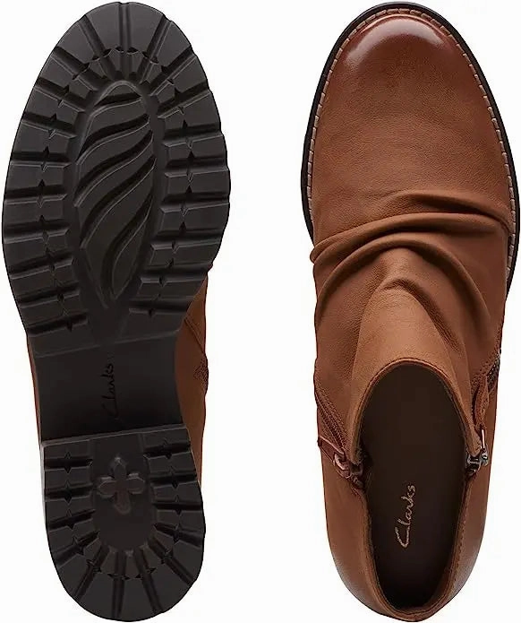 Women's Clarks Clarkwell Zip  Effortless Style with Everyday Comfort