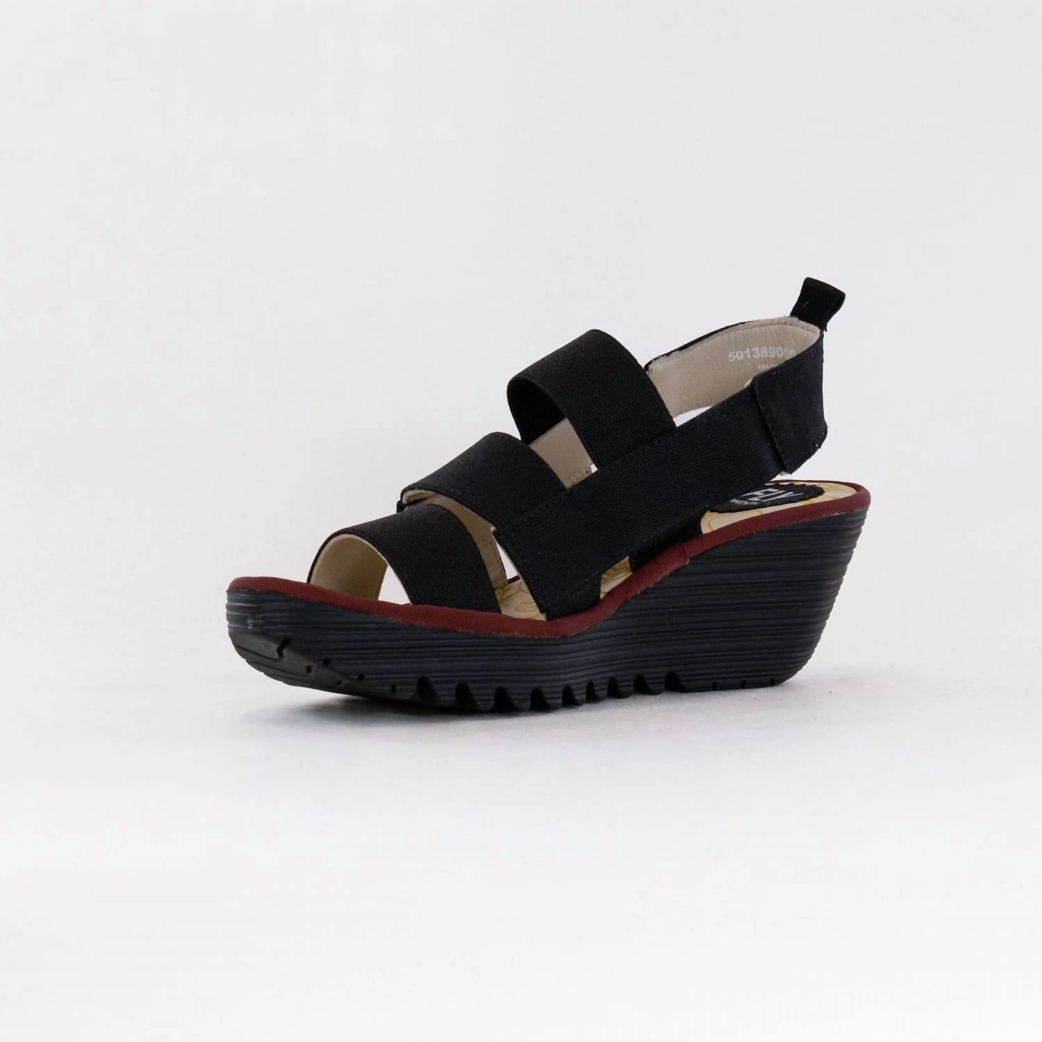 Women's Crossover Sandal In Cupido Black