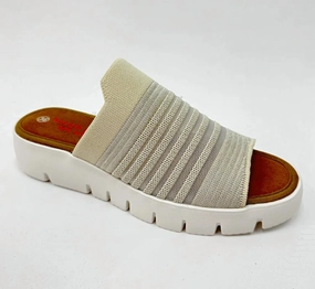 Women's Fx Iris Slide Sandal In Nude/silver