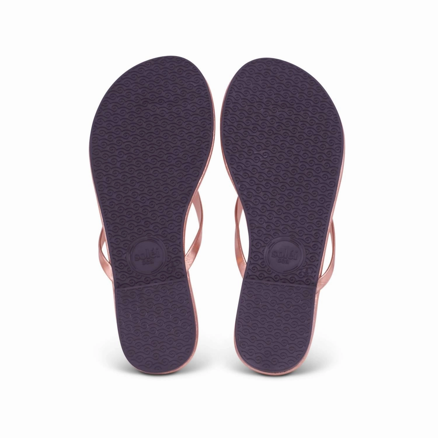 Women's Indie Sandals In Metallic Rose Gold