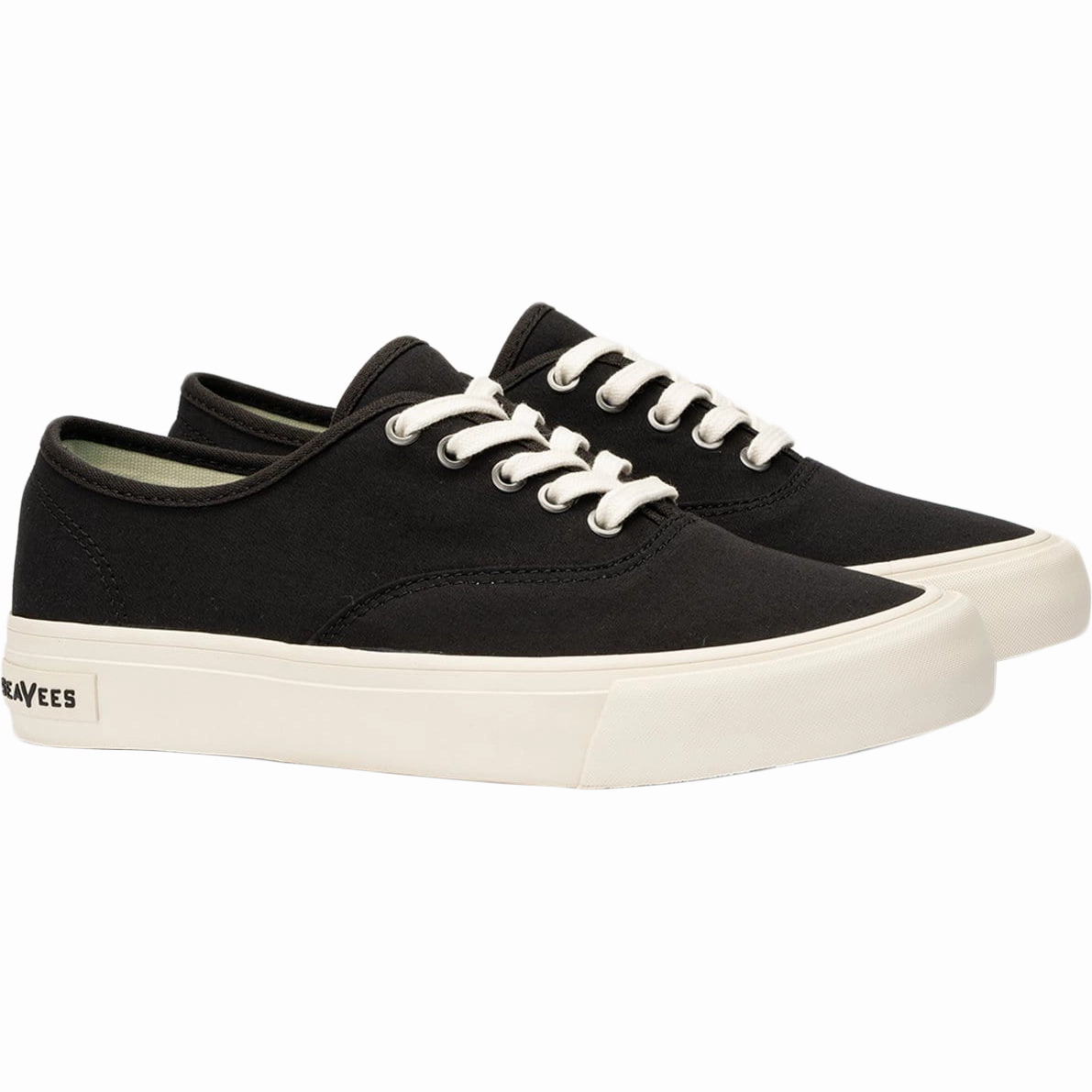 Women's Legend Sneaker Classic