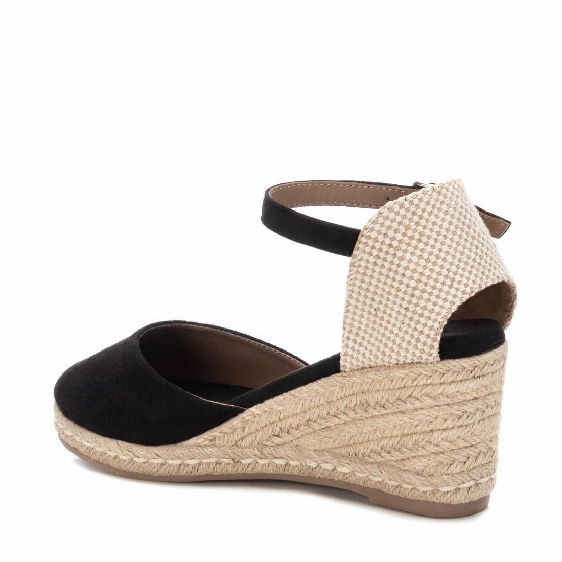 Women's sandals