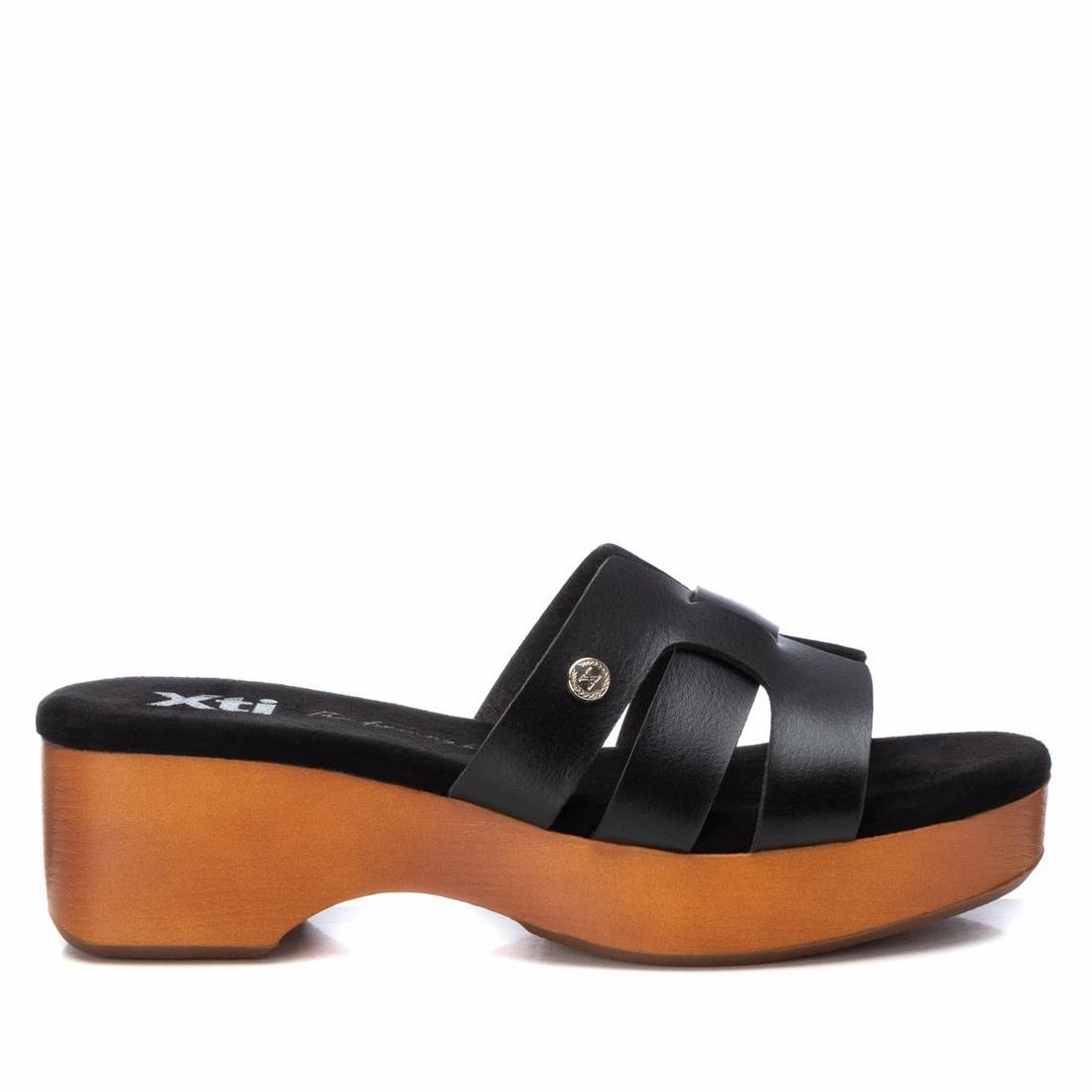Xti Women's Slip on Platform Sandals