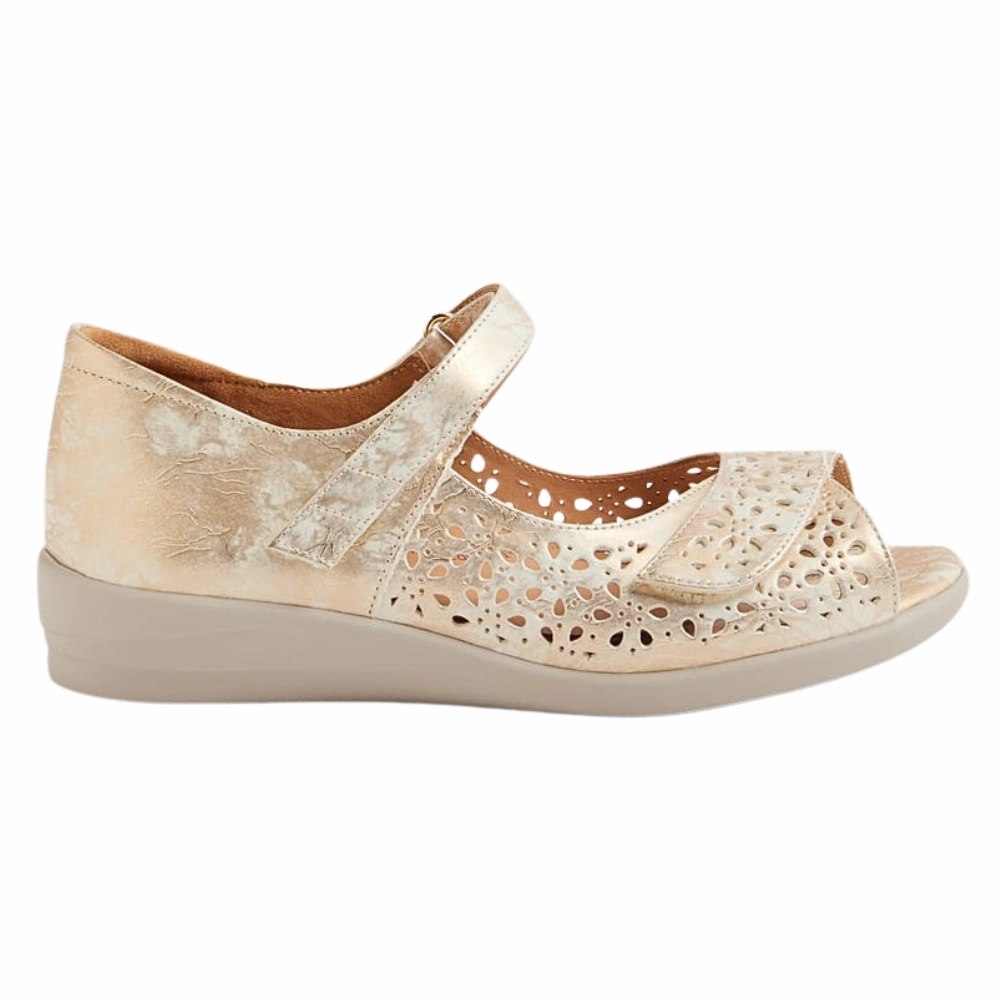 Ziera Daffodil Smudge Metal Leather Sandal (Women's)